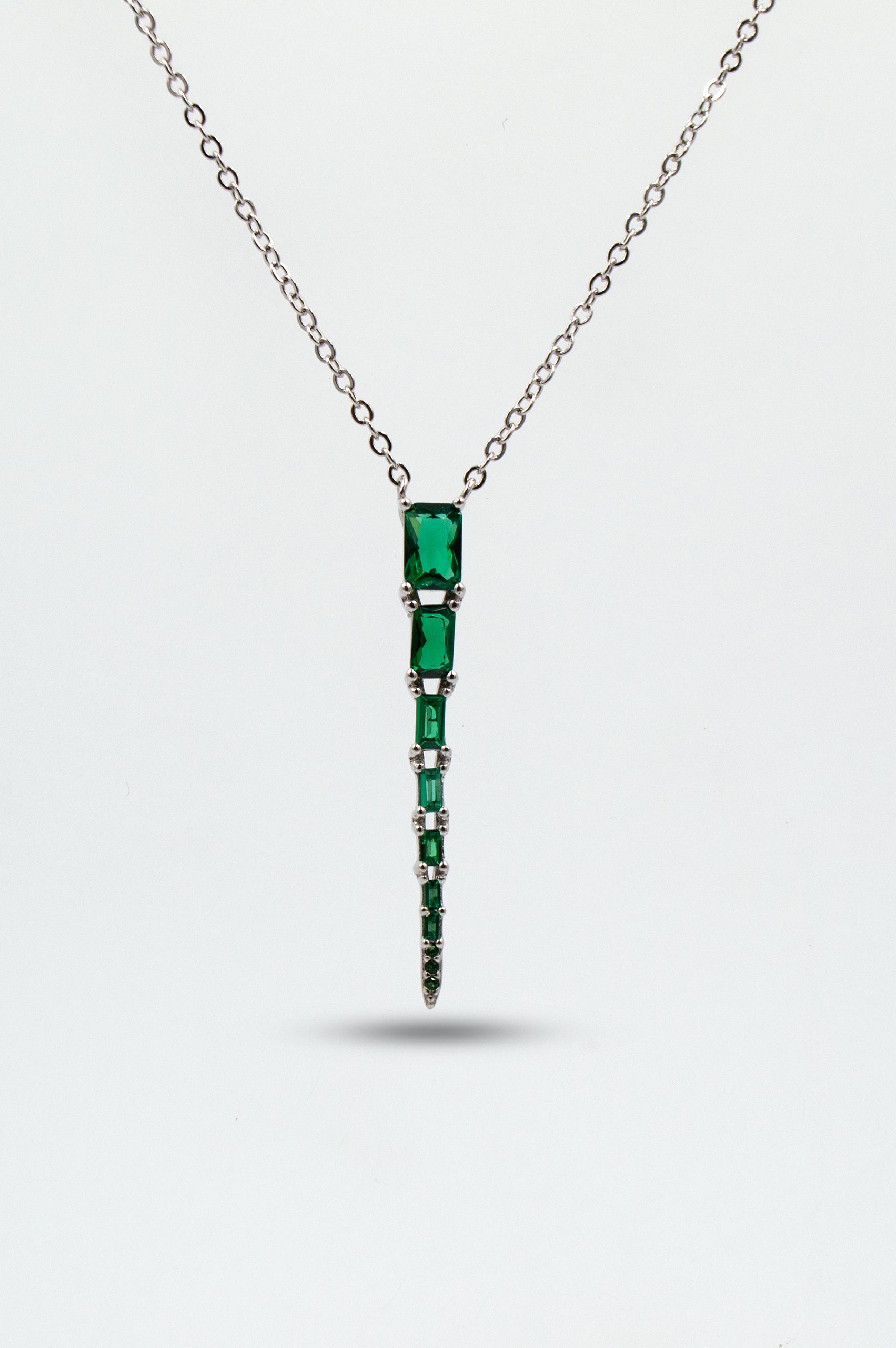 COLLAR DE PICO VERDE