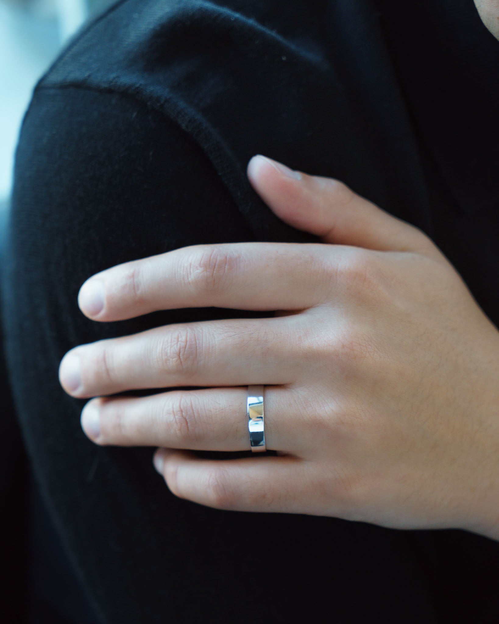 ARGOLLA CONFORT LISA CUADRADA ORO BLANCO 5MM DE 10K