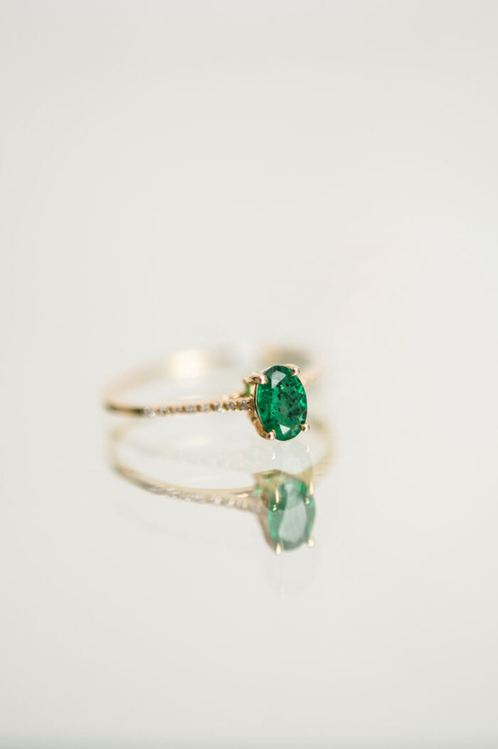 ANILLO ESMERALDA OVAL