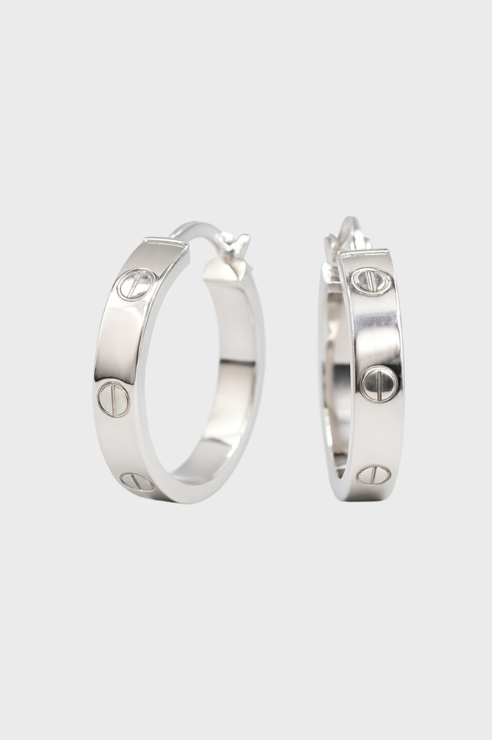 ARRACADAS TIPO CARTIER